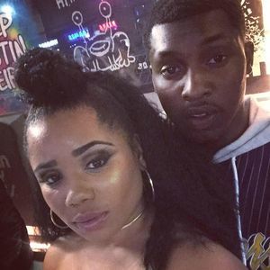 Meet your Posher, Bee